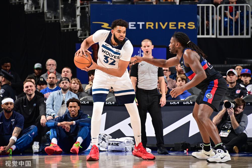 高传球成功 高传球成功